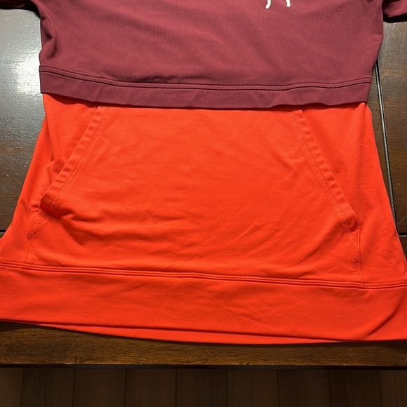 Pink Women’s Active Wear Pullover Size Small. - Picture 6 of 7